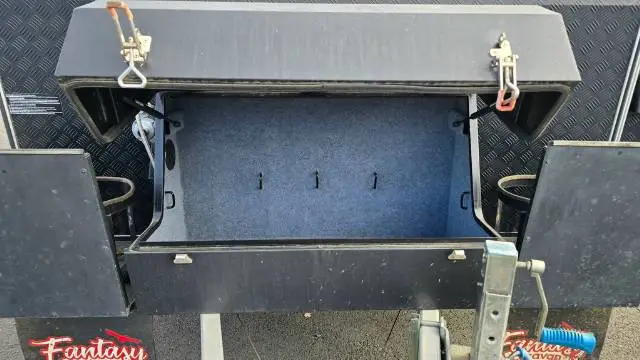 USED 2022 FANTASY CARAVAN F3S-D