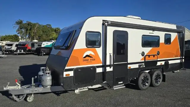 NEW 2026 SNOWY RIVER SRC20F