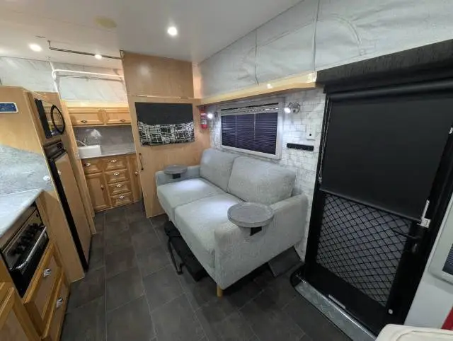 USED 2013 ATLANTIC CARAVANS PACIFIC EXPRESS