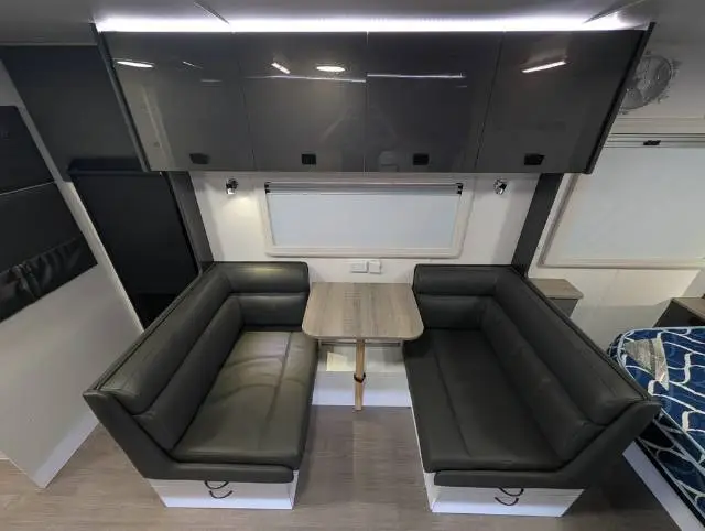 USED 2022 CONCEPT RS196