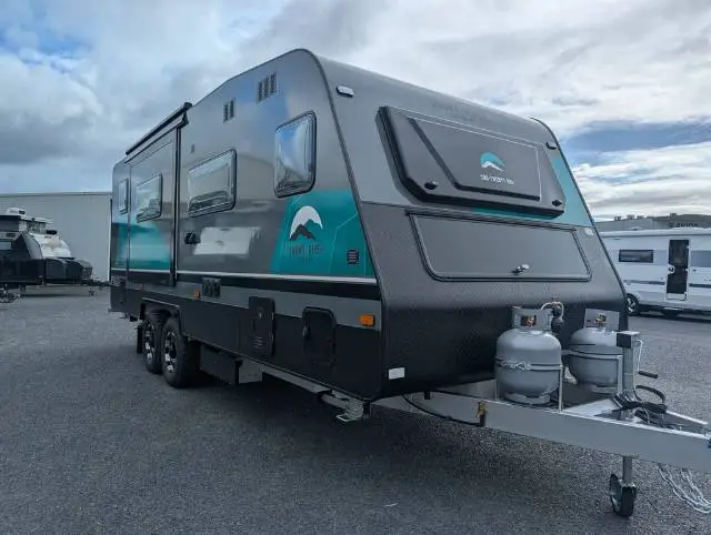 NEW 2026 SNOWY RIVER SRC21S