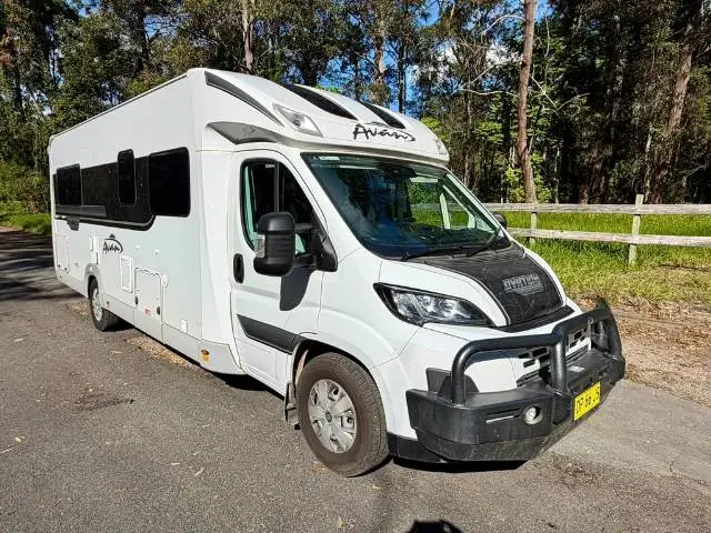 https://media-caravea.syd1.digitaloceanspaces.com/caravans/6EC21104/image-1.webp?q=cnjafexOvN