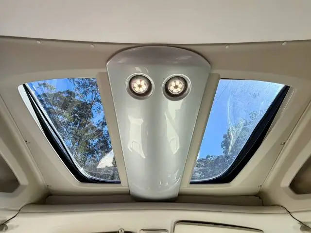 https://media-caravea.syd1.digitaloceanspaces.com/caravans/6EC21104/image-7.webp?q=MpTNtKcmQ3