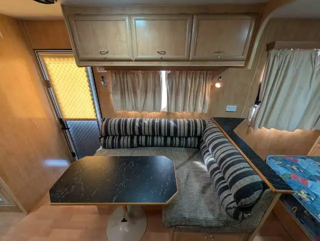 USED 2008 GOLDEN EAGLE CARAVANS DELUXE TOURER