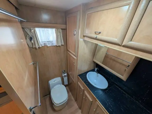 USED 2008 GOLDEN EAGLE CARAVANS DELUXE TOURER