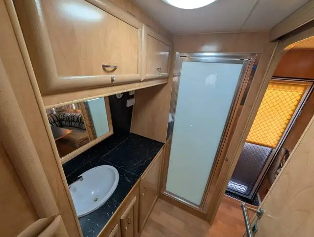 USED 2008 GOLDEN EAGLE CARAVANS DELUXE TOURER