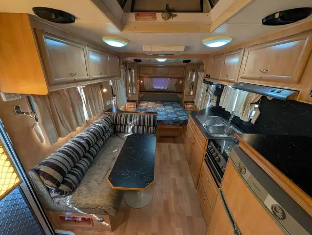 USED 2008 GOLDEN EAGLE CARAVANS DELUXE TOURER