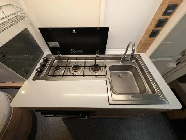 USED 2018 ADRIA ALTEA 552UP