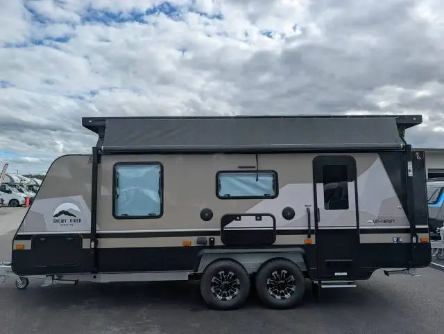 https://media-caravea.syd1.digitaloceanspaces.com/caravans/6EC21242/image-1.webp?q=XBDxrbHWa8