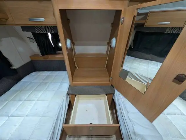 USED 2009 JAYCO STERLING