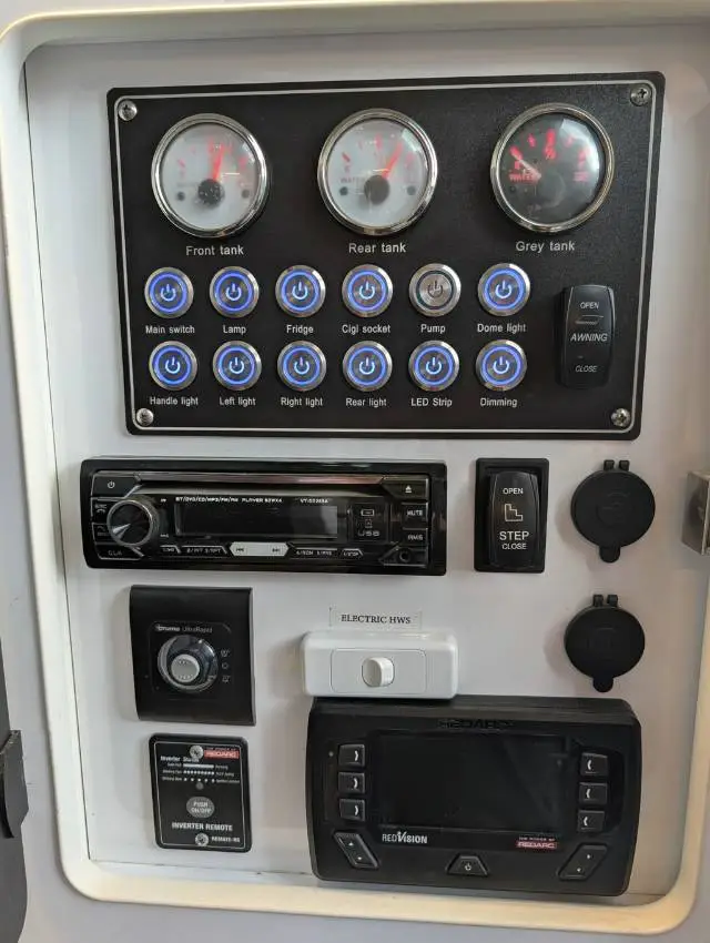 USED 2022 AUSTRACK CAMPERS TANAMI 11
