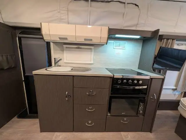USED 2019 JAYCO JOURNEY OUTBACK