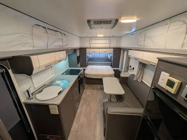 USED 2019 JAYCO JOURNEY OUTBACK