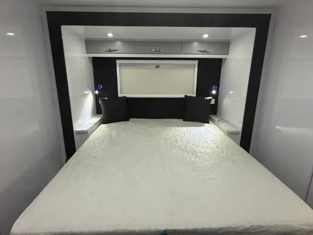 https://media-caravea.syd1.digitaloceanspaces.com/caravans/6EC21510/image-6.webp?q=i41I23zseO