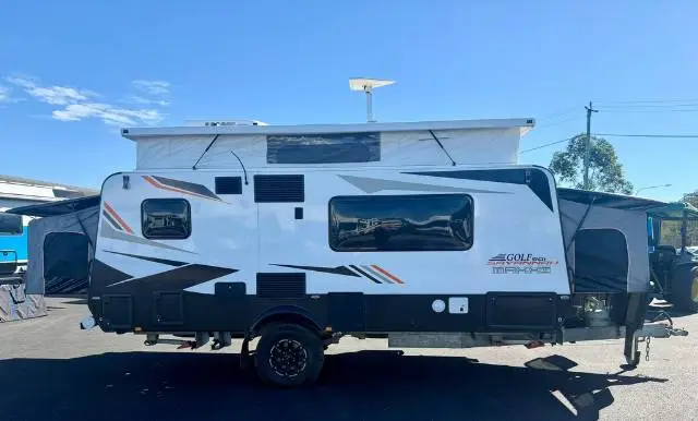 USED 2018 GOLF SAVANNAH MAXXI 501