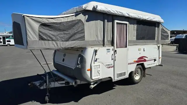 USED 2007 COROMAL SILHOUETTE PIONEER