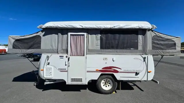 USED 2007 COROMAL SILHOUETTE PIONEER