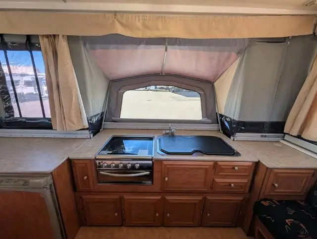USED 2007 COROMAL SILHOUETTE PIONEER
