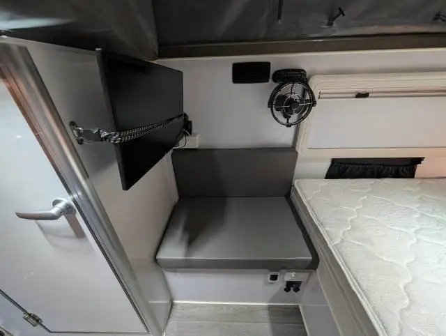 USED 2023 JAWA LOWDOWN 13 BUNK