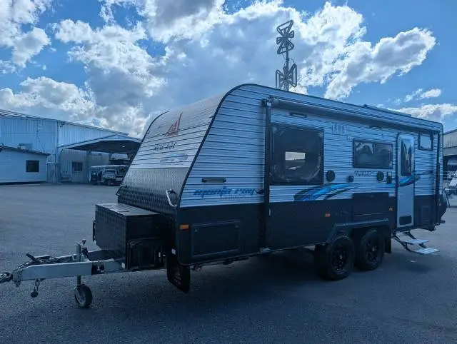 USED 2019 NEW AGE CARAVANS MANTARAY MR18 ENDURO