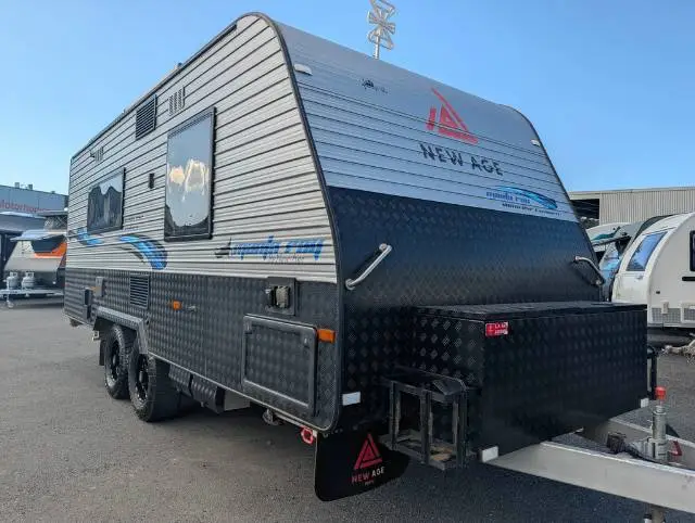 USED 2019 NEW AGE CARAVANS MANTARAY MR18 ENDURO