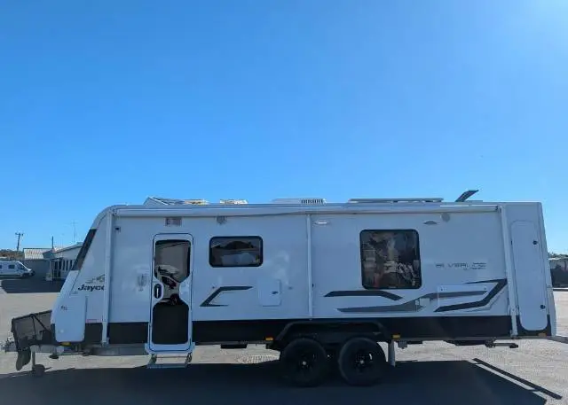 USED 2015 JAYCO SILVERLINE OUTBACK