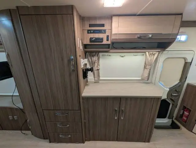USED 2015 JAYCO SILVERLINE OUTBACK