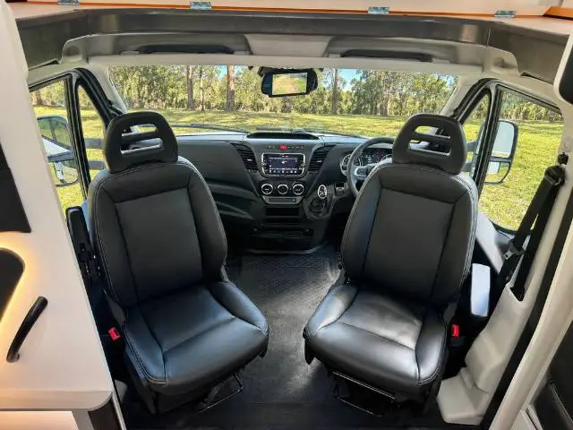 https://media-caravea.syd1.digitaloceanspaces.com/caravans/6EC21828/image-7.webp?q=I27jKRgtrt