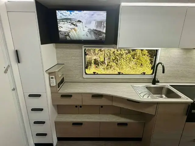 NEW 2026 AVIDA SILVERTON C6914SL