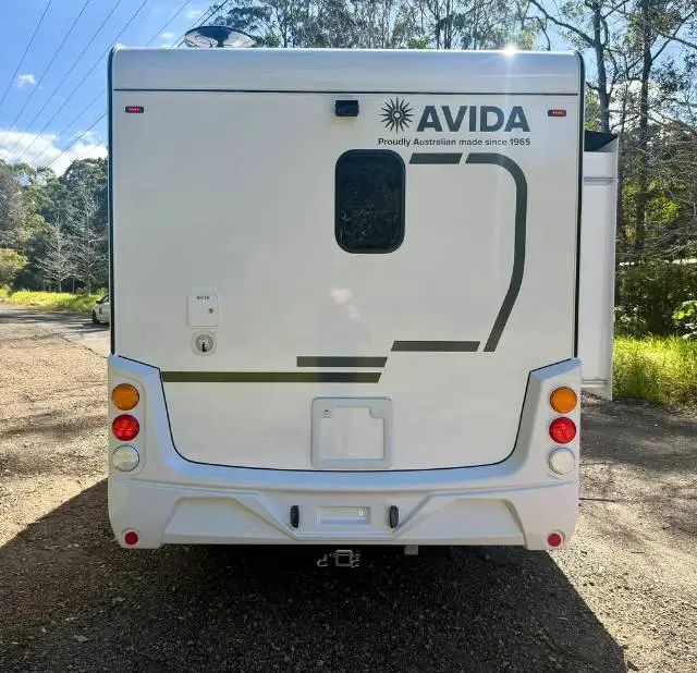 https://media-caravea.syd1.digitaloceanspaces.com/caravans/6EC21829/image-5.webp?q=qavzwRYOp7