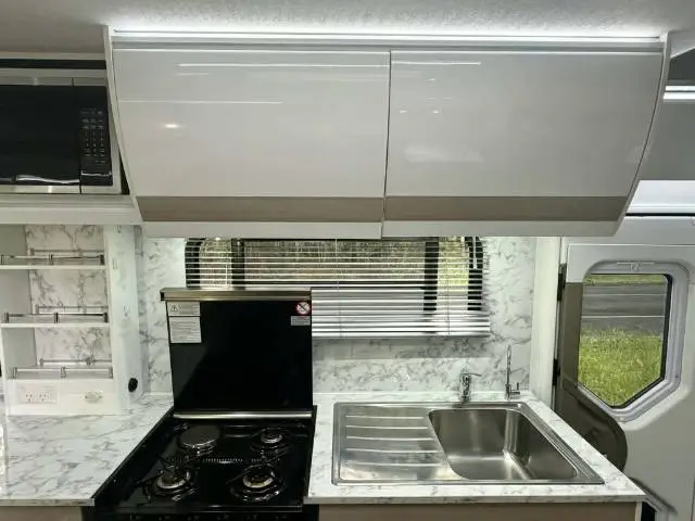 USED 2019 AVIDA ESPERANCE C7932SL
