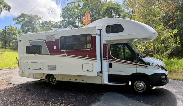 USED 2019 AVIDA ESPERANCE C7932SL