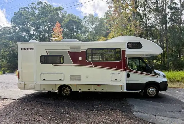 USED 2019 AVIDA ESPERANCE C7932SL