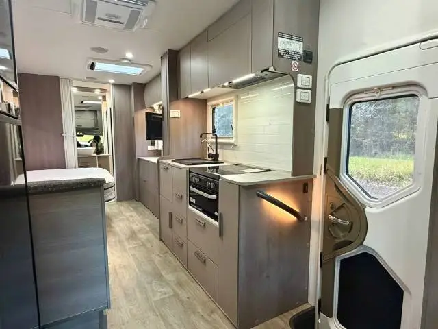 USED 2024 JAYCO CONQUEST FA25-3