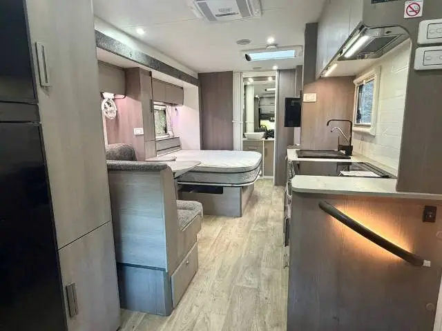 USED 2024 JAYCO CONQUEST FA25-3