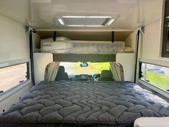 USED 2022 WINDSOR DAINTREE
