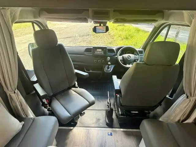 USED 2022 WINDSOR DAINTREE
