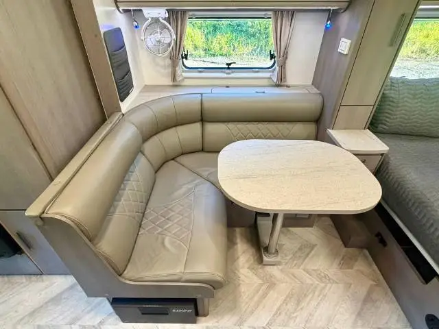 USED 2021 JAYCO CONQUEST FA25-1