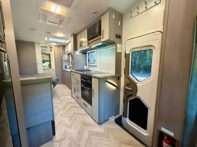 USED 2021 JAYCO CONQUEST FA25-1
