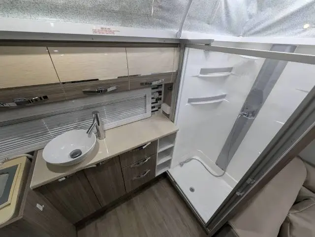 USED 2020 AVAN ASPIRE 555