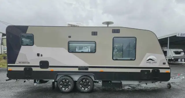 NEW 2026 SNOWY RIVER SRC21