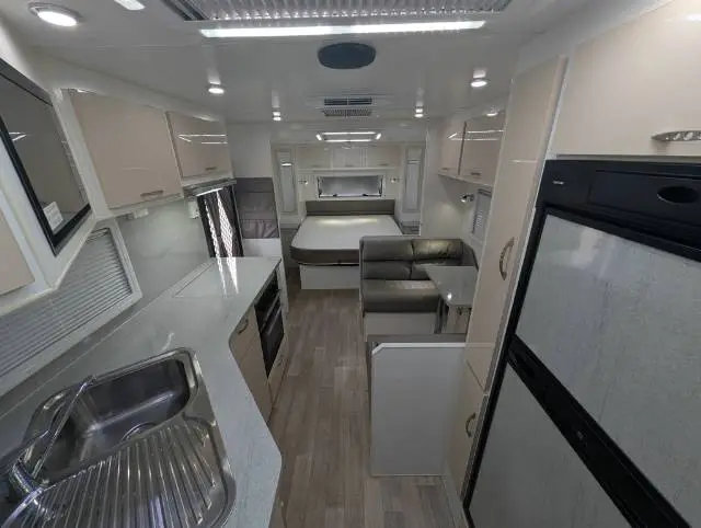 USED 2017 EMPIRE MONTE CARLO