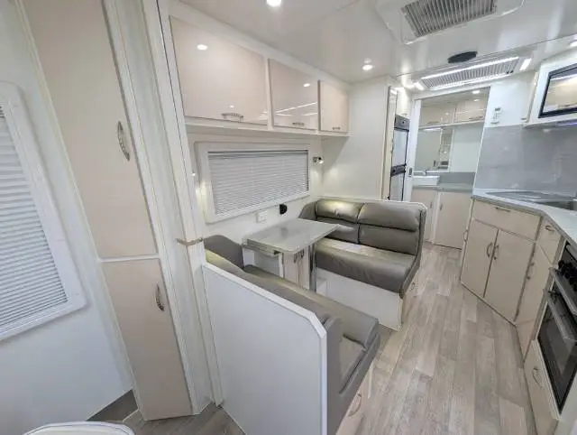 USED 2017 EMPIRE MONTE CARLO