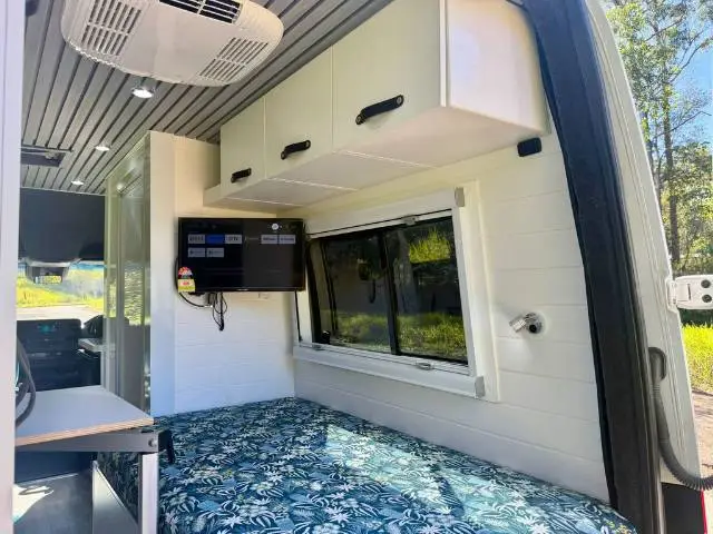 USED 2021 MERCEDES-BENZ SPRINTER
