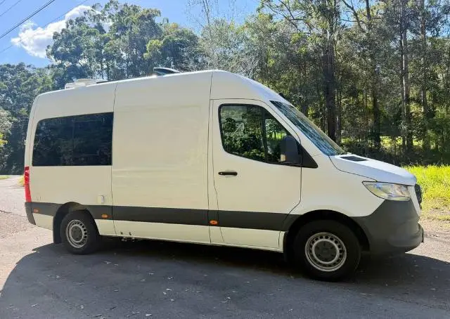 USED 2021 MERCEDES-BENZ SPRINTER