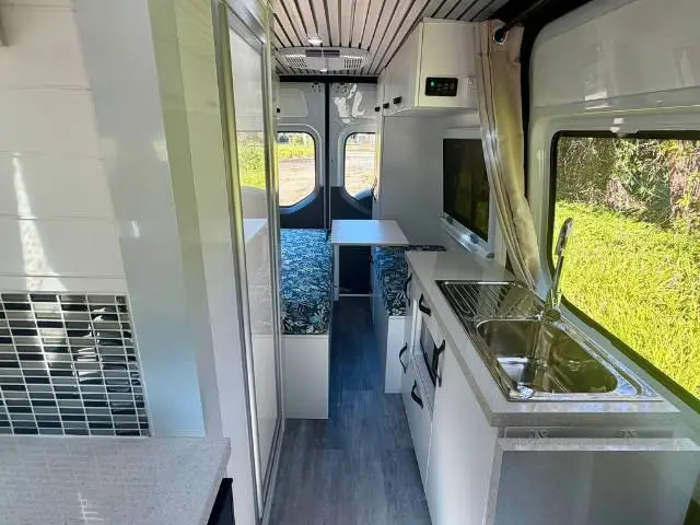USED 2021 MERCEDES-BENZ SPRINTER