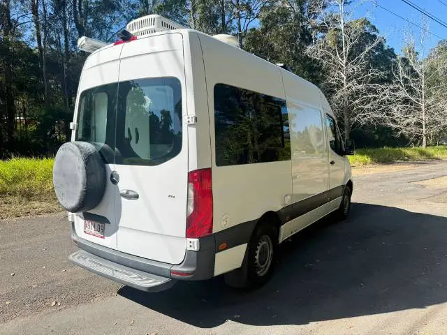 USED 2021 MERCEDES-BENZ SPRINTER