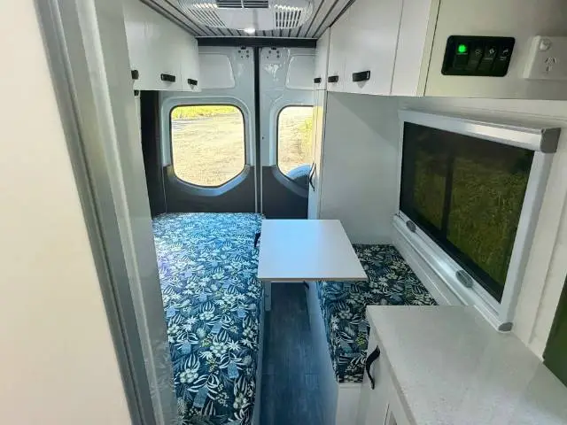 USED 2021 MERCEDES-BENZ SPRINTER