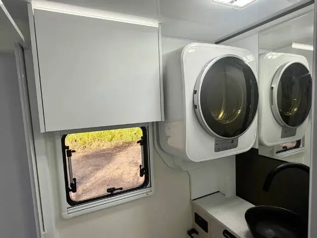 USED 2025 AVIDA BRUNY B7042