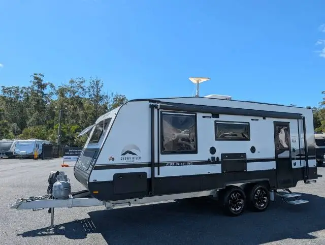 USED 2021 SNOWY RIVER SRC22S